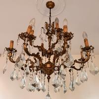 Lampadario  in bronzo e cristallo