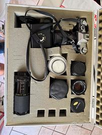 Canon AT1 con 50 mm Canon + 28 mm Canon + Vivitar