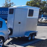 Trailer per cavallo un posto e mezzo