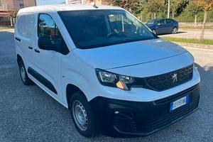 Peugeot partner 1.5hdi anno 2021