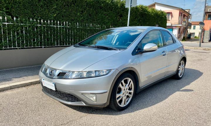 Honda Civic 5p 1.8 i-vtec auto 140cv GPL