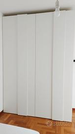 armadio bianco a due ante