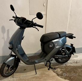 Ciclomotore elettrico Super soco
