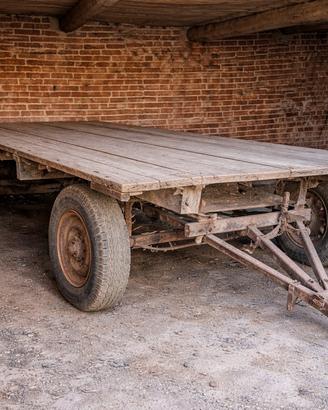 Carro agricolo d’epoca 4 ruote sterzanti