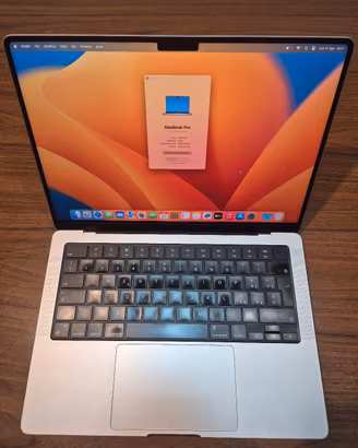 Apple MacBook Pro 14" M3