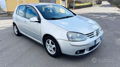 Volkswagen Golf 1.9 TDI 5p