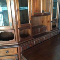 Arredamento da taverna in abete