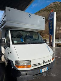 Renault master