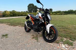 Ktm duke 125