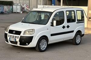 Fiat doblo 5 posti anno 2008 autocarro