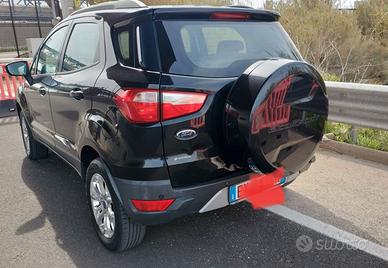 Auto Ford EcoSport
