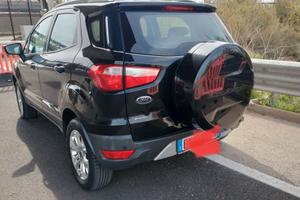 Auto Ford EcoSport