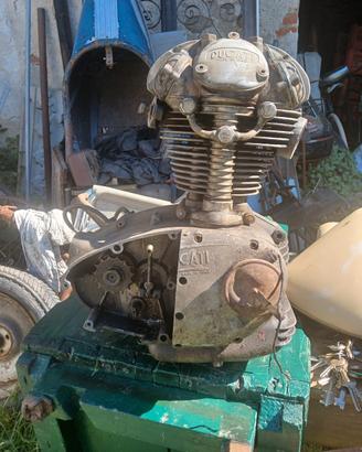 motore ducati 200 per ricambi 