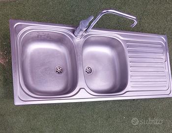 Lavello in acciaio inox