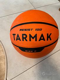 Pallone da basket nuovo