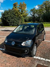 Volkswagen UP move 1.0