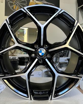 Cerchi NUOVI Bmw raggio 19 cod.873211