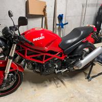 DUCATI MONSTER 695 2007