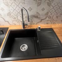 Lavello incasso KILSVIKEN nero + miscelatore