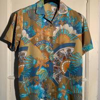 Camicia da donna a motivo floreale