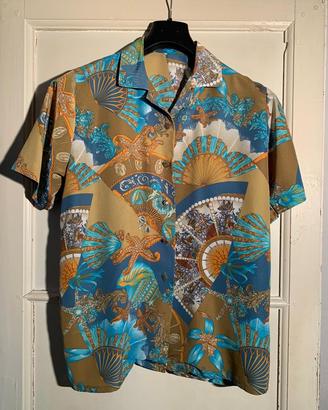 Camicia da donna a motivo floreale