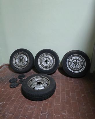Cerchi e gomme fiat 127