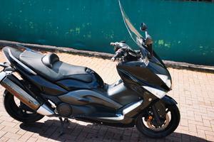 TMAX 2009 ABS