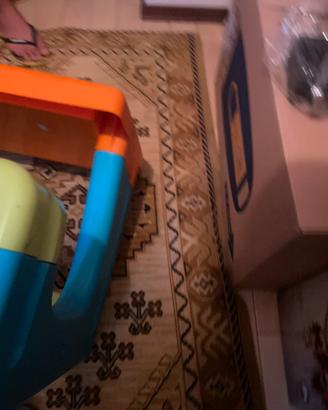 Tavolino gioco con lavagnetta