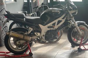 Av 650