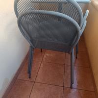 Tavolino e quattro sedie per esterno 