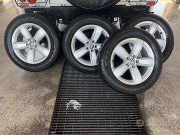 cerchi originali Volkswagen Tiguan Gomm Inv Nokian
