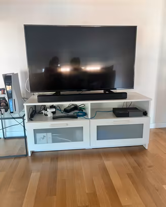 Mobiletto porta TV bianco con casetti in vetro