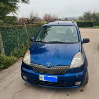 Toyota Yaris Verso 