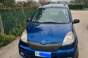 Toyota Yaris Verso 
