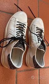 Scarpe Converse nuove