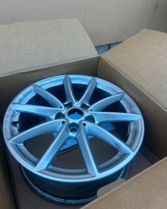 Set 4 cerchi in lega originali BMW per X1
