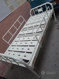 letto ospedaliero