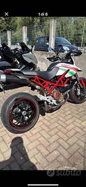 Ducati Hypermotard 1100