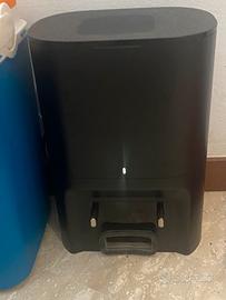 Robot aspirapolvere