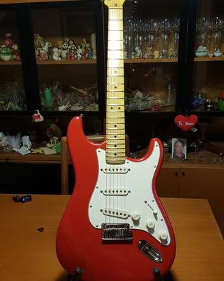 Fender Stratocaster auto assemblata + ampli valvol