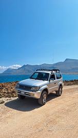 Toyota land cruiser kdj90