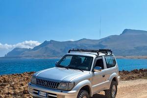 Toyota land cruiser kdj90