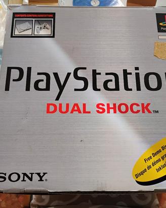 play station 1 con giochi a 80€