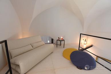 Poltrona design, chaise longue, letto moderno