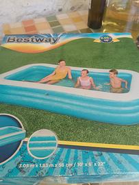 piscina per bimbi