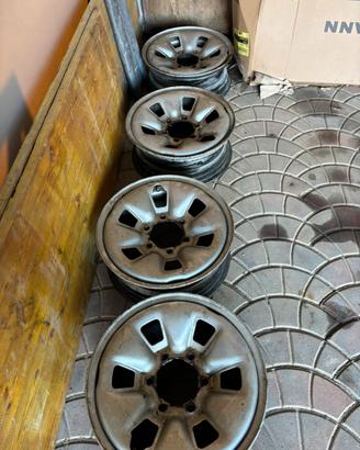 Cerchi Ruote Toyota Hilux