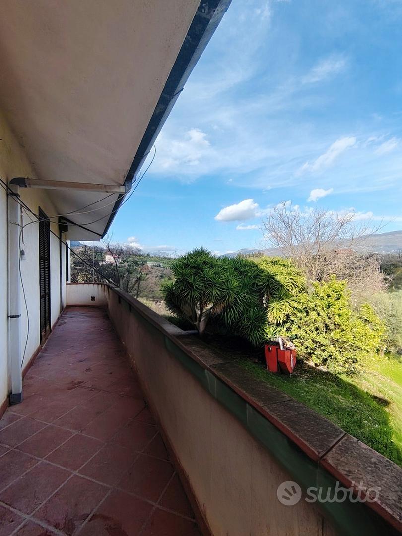 Villa indipendente Spigno Saturnia Latina - Vista 2