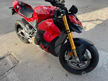 Ducati streetfighter v4 S 2025
