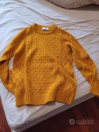 Maglione uomo Bershka.