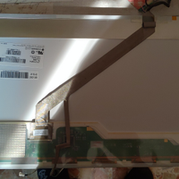 Schermo LCD con inverter lp171wp4 tl 03